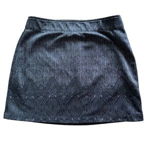 Athleta Gray Print Fleece Lined Tech Skirt Size S